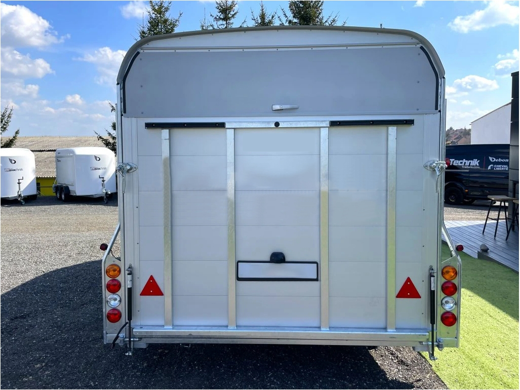 horsebox ramp gas struts
